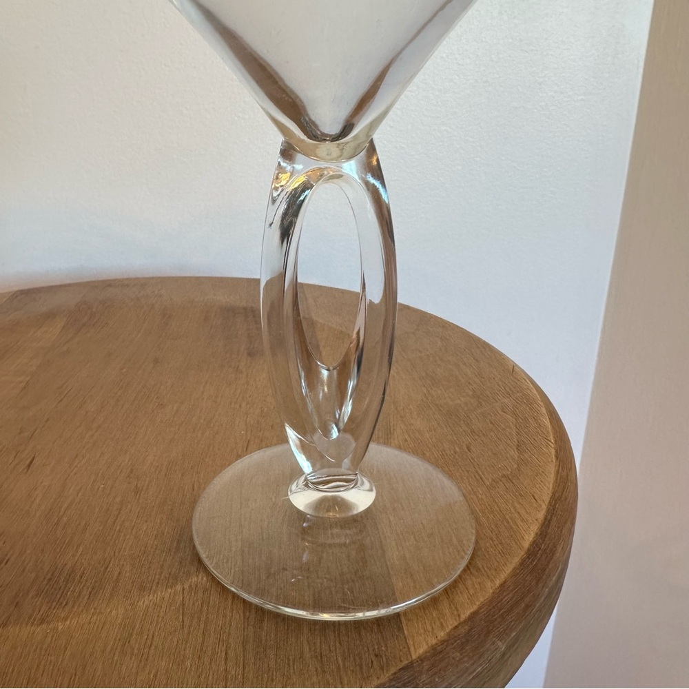 SOLD- Set Of Two Libbey 8883 Omega Martini Glasses Cocktail Open Loop Stem - Picture 2 of 9